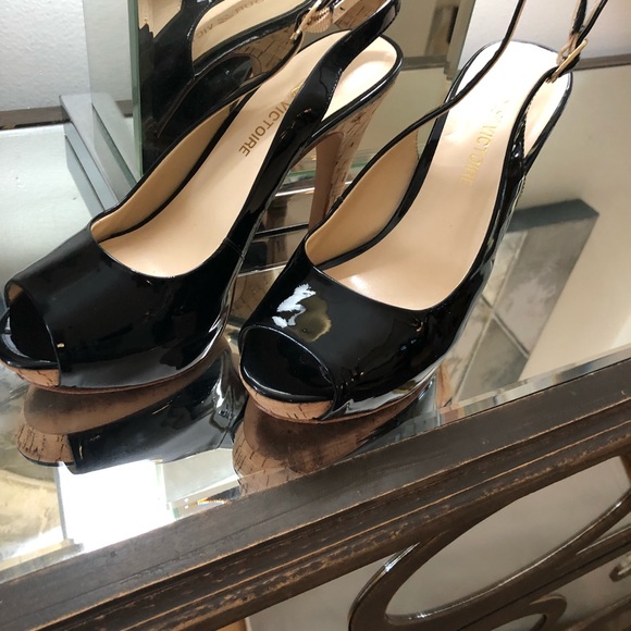 Pour Victoire black Patent leather high heels - Picture 4 of 4